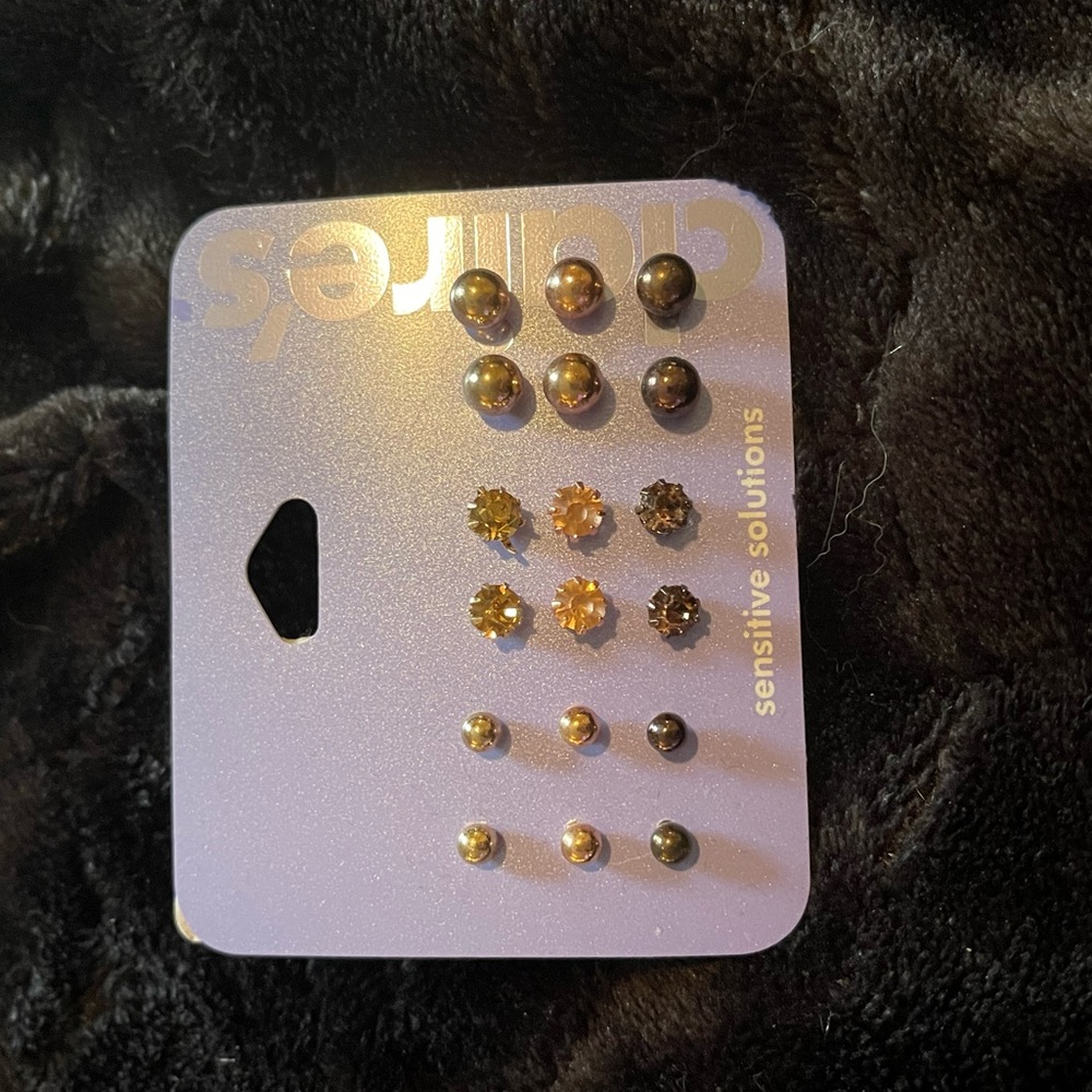 Assortment of earrings